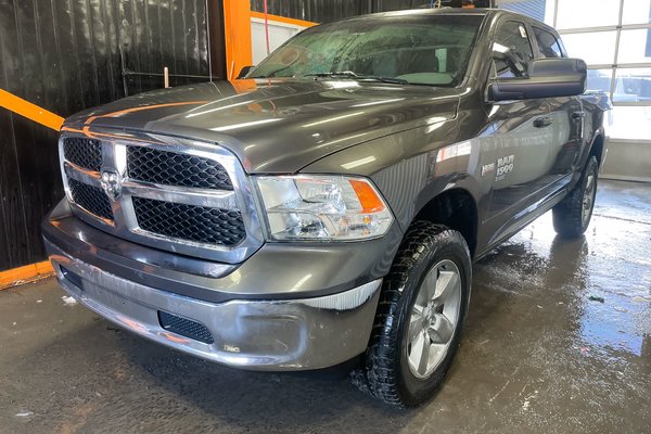 1500 Classic TRADESMAN CREW 4X4 V8 *BEDLINER* BLUETOOTH USB