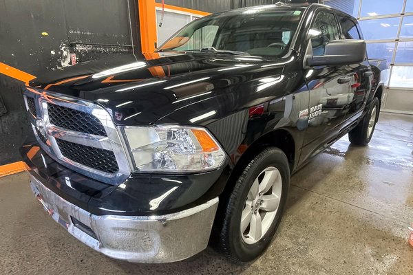 1500 Classic SLT CREW 4X4 *V8 5.7L HEMI* SIÈGES ELECT BLUETOOTH