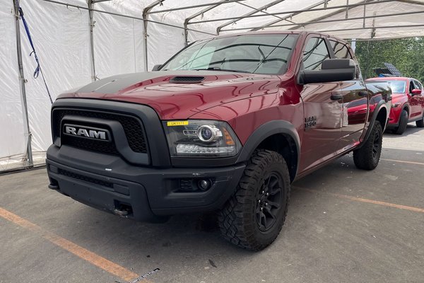 1500 Classic WARLOCK CREW 4X4 *CARPLAY* DEM DISTANCE *GR REMORQ