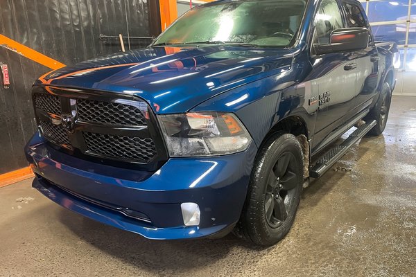 1500 Classic NIGHT EDITION CREW 4X4 V8 *SIÈGES CHAUFF* BEDLINER