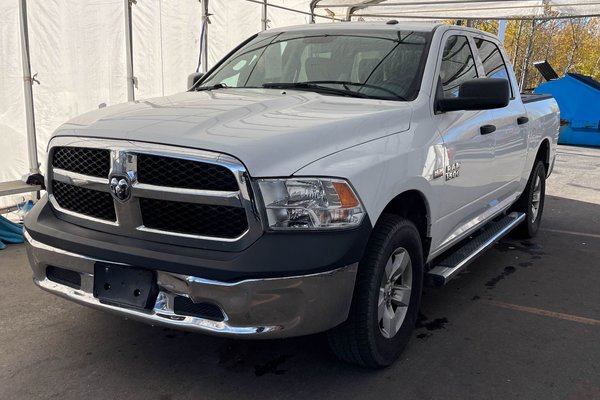 1500 SXT CREW 4X4 V8 *BEDLINER* BLUETOOTH REGUL VITESSE