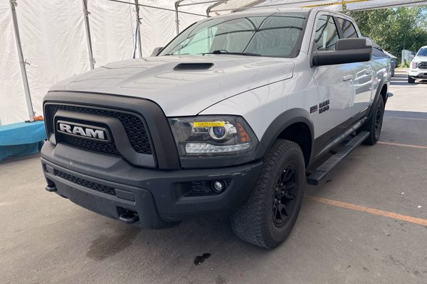 1500 REBEL CREW 4X4 V8 *TOIT* RAMBOX SIÈGES CHAUFF CUIR