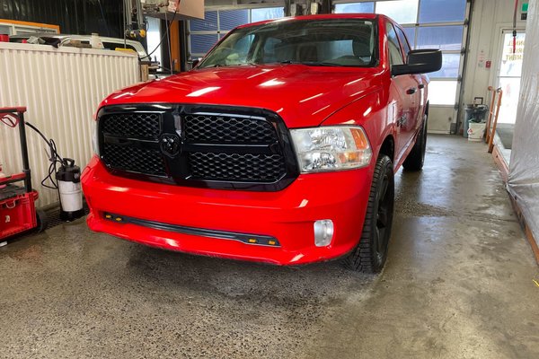 1500 EXPRESS CREW 4X4 V8 *CAMÉRA* HITCH REGUL VITESSE