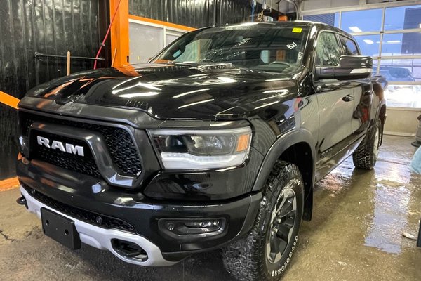 1500 REBEL CREW 4X4 V8 *LEVEL 2* TOIT NAV SIÈGES CHAUFF