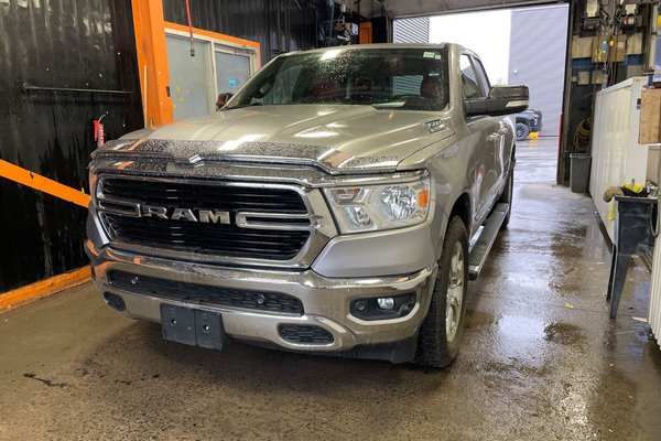 1500 BIG HORN 4X4 *LEVEL 2* SIÈGES CHAUF CARPLAY ALPINE