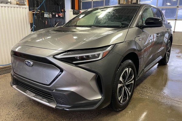 Solterra AWD *NAV* SIÈGES CHAUFF REG ADAPT CARPLAY ALERTES