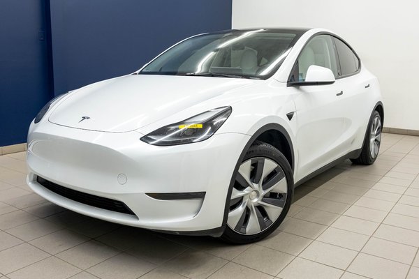 Model Y SR RWD *TOIT* NAV CUIR SIÈGES CHAUFF REG ADAPT