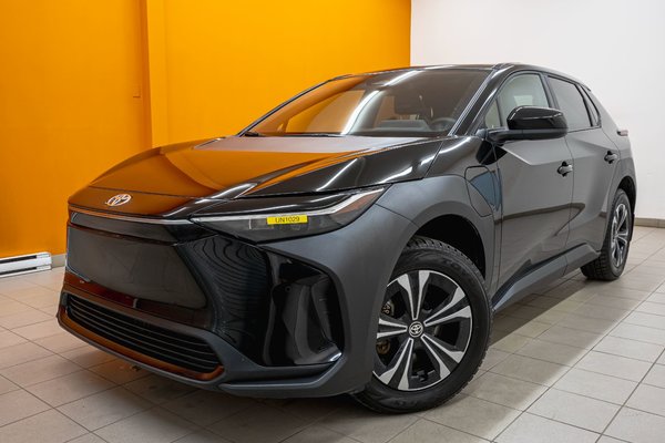 BZ4X XLE AWD *TOIT VITRÉ* CHARGE RAPIDE *SIEGES CHAUFF