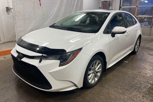 Corolla LE UPGRADE AUTO *TOIT* SIÈGES CHAUFF CARPLAY