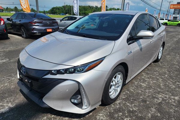 PRIUS PRIME UPGRADE *NAV* CUIR SIÈGES / VOLANT CHAUF REG ADAPT