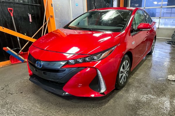 Prius Prime PLUGIN *SIÈGES / VOLANT CHAUF* GR SÉCURITÉ CARPLAY