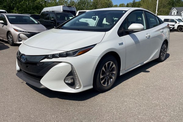 PRIUS PRIME UPGRADE PLUG-IN *GR TECHNO* NAV *SIEGES CHAUF* HUD
