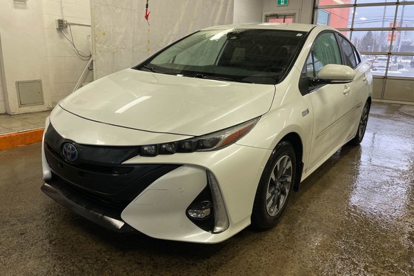Prius Prime UPGRADE PLUG-IN *GR TECHNO* NAV *SIEGES CHAUF* HUD