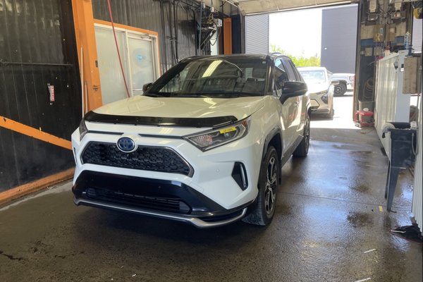 RAV4 Prime XSE AWD *TOIT* NAV CUIR SIÈGES VENT REG ADAPT
