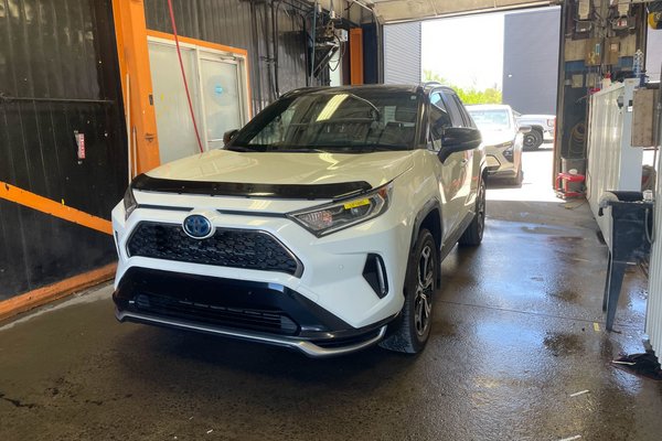 RAV4 Prime XSE AWD *TOIT* NAV CUIR SIÈGES VENT REG ADAPT