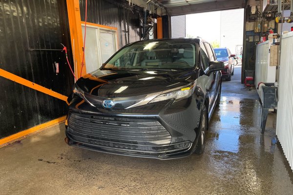 Sienna HYBRID AWD *SIÈGES CHAUF* REG ADAP ALERTES CARPLAY