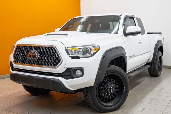 Tacoma SR5 TRD OFFROAD 4X4 *NAV* SIÈGES CHAUF GR SÉCURITÉ