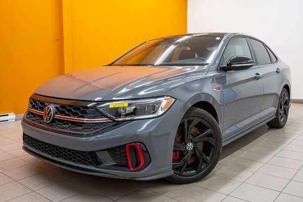Jetta GLI *TOIT* NAV CUIR SIÈGES VENT REG ADAPT CARPLAY USB