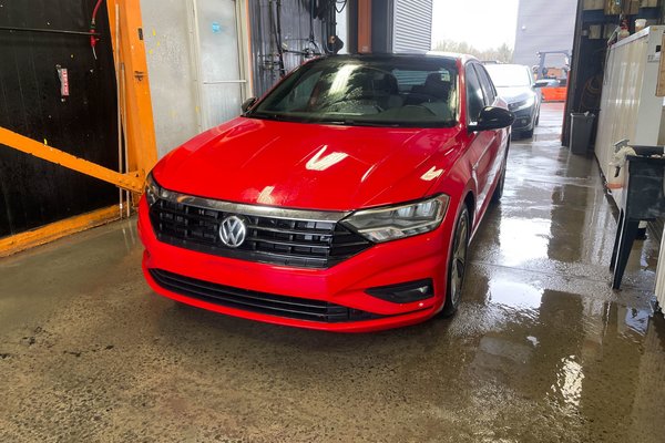 Jetta HIGHLINE RLINE *TOIT* SIEGES CHAUF CARPLAY ALERTES