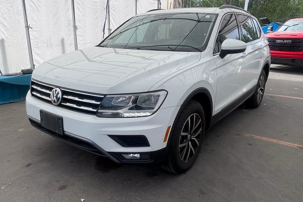 Tiguan COMFORTLINE 4MOTION *TOIT* SIEGES CHAUF *CARPLAY