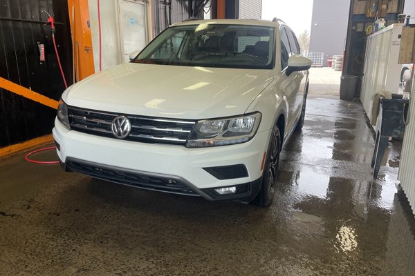 Tiguan COMFORTLINE 4MOTION *TOIT* NAV SIÈGES CHAUFF USB