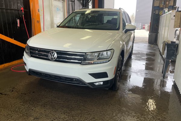 Tiguan COMFORTLINE 4MOTION *TOIT* NAV SIÈGES CHAUFF USB