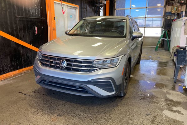 Tiguan COMFORTLINE 4MOTION *TOIT* CARPLAY *SIEGES CHAUFF