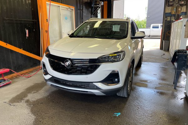 Encore GX ESSENCE AWD *TOIT* NAV CUIR SIÈGES CHAUFF HUD