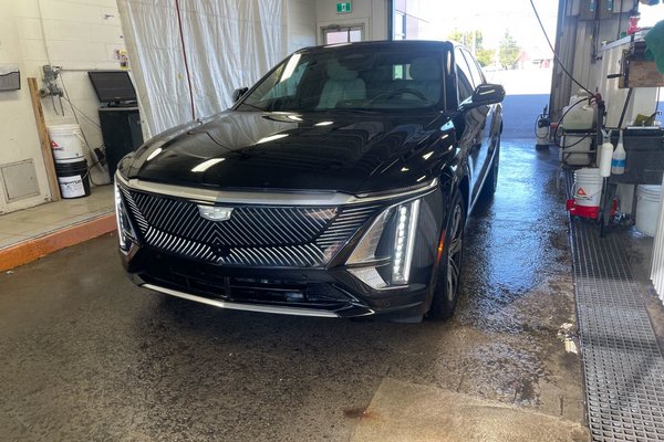 LYRIQ 450E LUXURY *TOIT* NAV CUIR SIÈGES CHAUF REG ADAPT