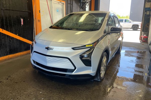 Bolt EV 1LT *CHARGE RAPIDE* SIEGES / VOLANT CHAUF *CARPLAY