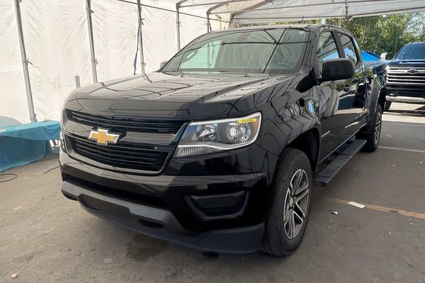 Colorado WT CREW 4X4 *GR REMORQ* CARPLAY BEDLINER USB