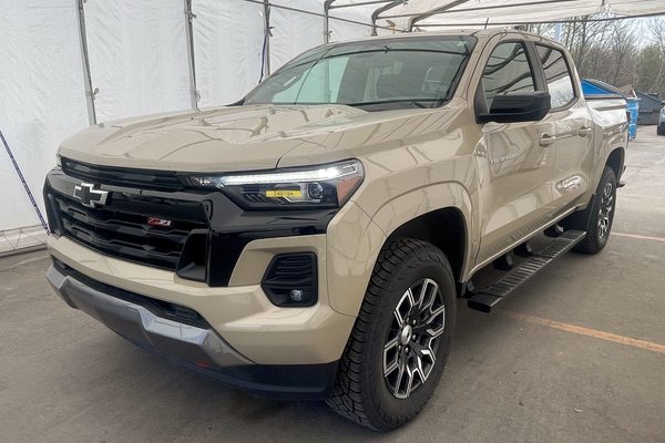 Colorado Z71 CREW 4X4 *TOIT* SIEGES CHAUF *GR. REMORQ* NAV