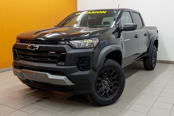 Colorado TRAIL BOSS CREW 4X4 *GR REMORQ* CARPLAY *BAS KM*
