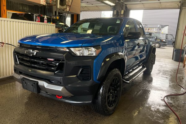 Colorado TRAIL BOSS CREW 4X4 *GR. REMORQ* CARPLAY *STOWFLEX