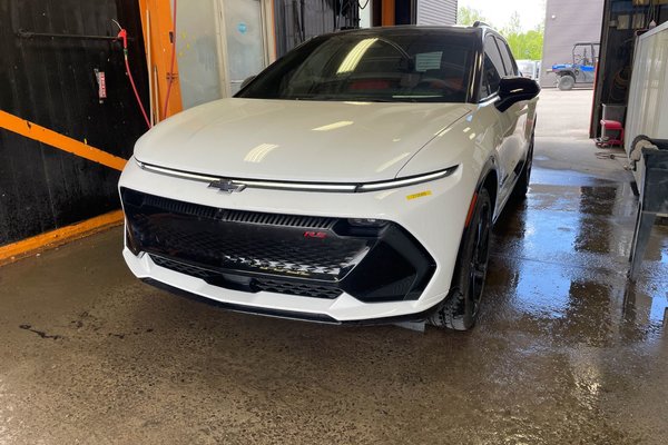 Equinox EV 2RS AWD *NAV* SIÈGES CHAUFF REG ADAPT TOIT NOIR