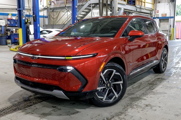 Equinox EV 2LT