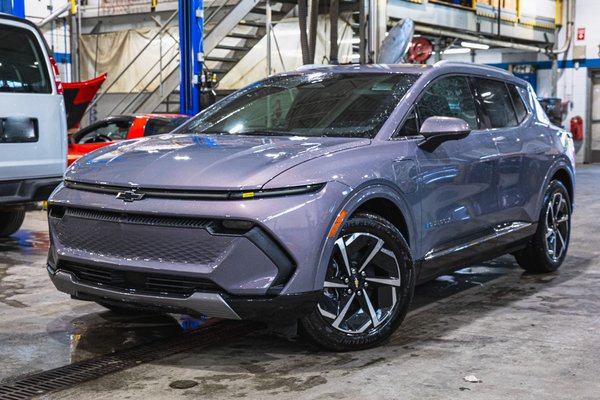 Equinox EV 2LT