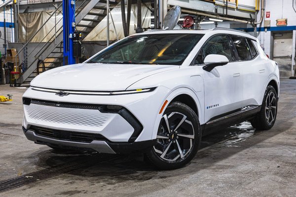 Equinox EV 2LT