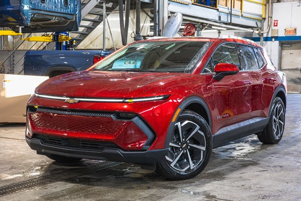 Equinox EV 2LT