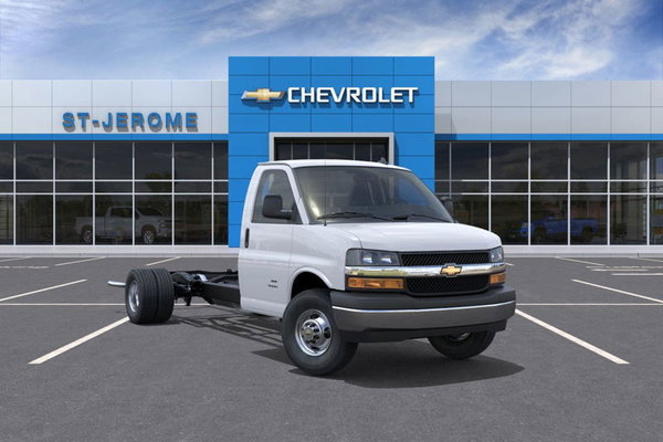 Express Cutaway 4500 WT 177''