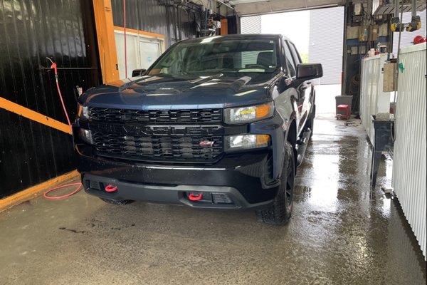Silverado 1500 CUSTOM TRAIL BOSS CREW 4X4 V8 *CARPLAY* BEDLINER