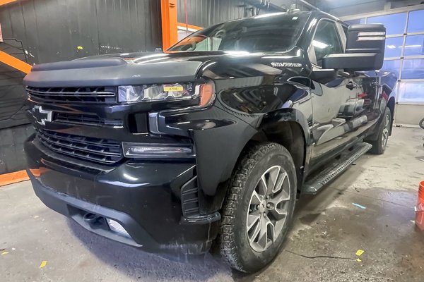 Silverado 1500 RST CREW 4X4 V8 *GR REMORQ* SIÈGES / VOLANT CHAUFF