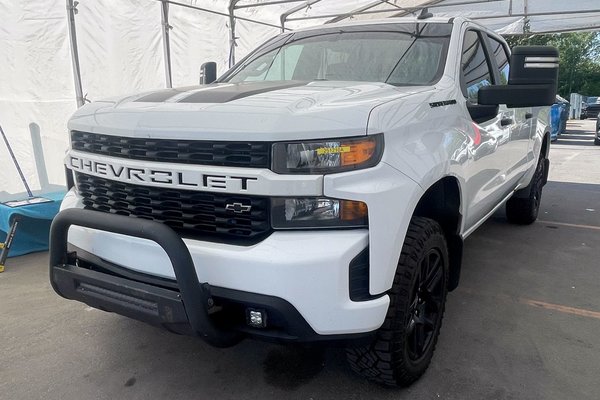 Silverado 1500 CUSTOM CREW 4X4 *GR REMORQ* CARPLAY BEDLINER USB