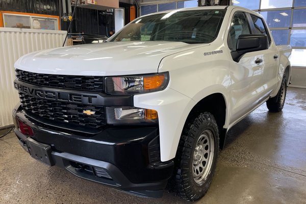 Silverado 1500 WT CREW 4X4 *GR. VALEUR WT* CARPLAY EZ-LIFT USB