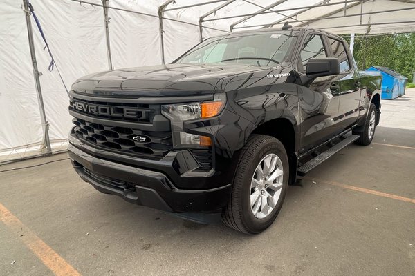 Silverado 1500 CUSTOM CREW 4X4 *GR REMORQ* CARPLAY BEDLINER USB