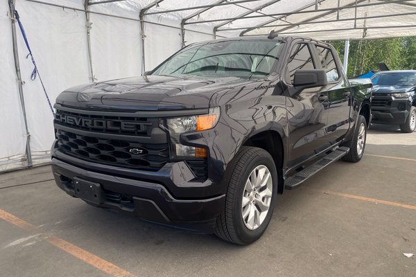 Silverado 1500 CUSTOM CREW 4X4 *GR REMORQ* CARPLAY BEDLINER USB
