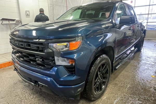 Silverado 1500 CUSTOM CREW 4X4 *GR REMORQ* CARPLAY BEDLINER WIFI