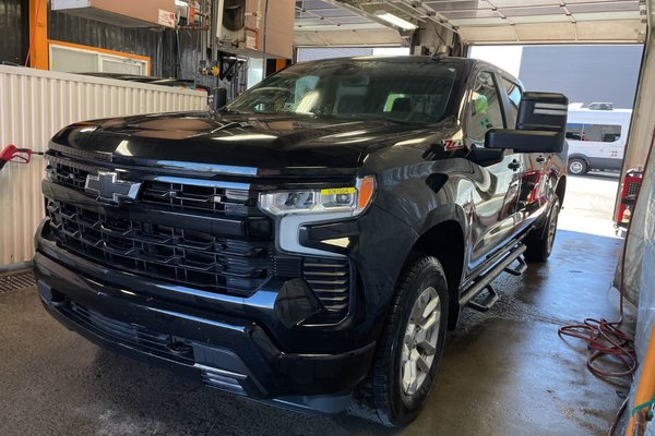 Silverado 1500 RST Z71 CREW V8 4X4 *6.2L* SIEGES CHAUF *GR REMORQ