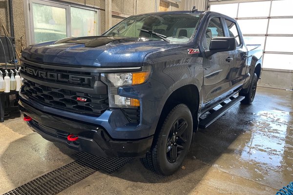 Silverado 1500 CUSTOM TRAIL BOSS CREW 4X4 *CARPLAY* BOITE 6.6 USB