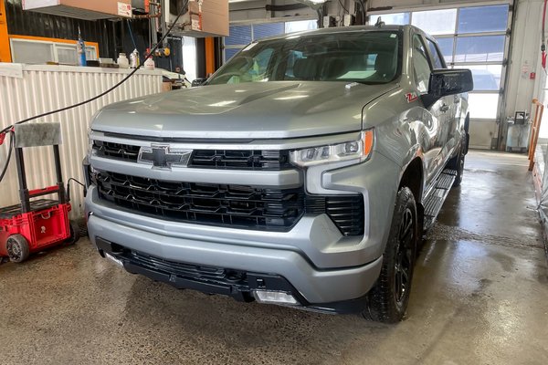 Silverado 1500 RST CREW 4X4 DIESEL *NAV* SIÈGES CHAUFF CARPLAY